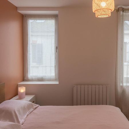 Beau Quartier Et Central, Maison Spacieuse Avec Cour, 3 Chambres, 3 Salles De Bains A 10 Min A Pied De La Gare أورلييو المظهر الخارجي الصورة