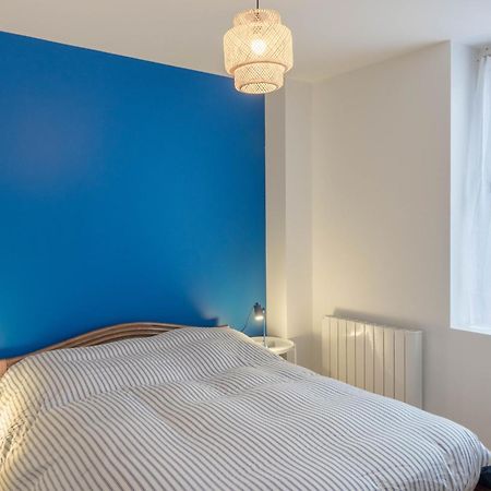 Beau Quartier Et Central, Maison Spacieuse Avec Cour, 3 Chambres, 3 Salles De Bains A 10 Min A Pied De La Gare أورلييو المظهر الخارجي الصورة